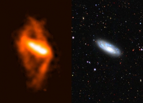 NGC 4632，右圖為可見光影像，左圖為澳洲平方公里陣列探路者射電望遠鏡所拍攝的無線電波影像，可以發現多了一個極環