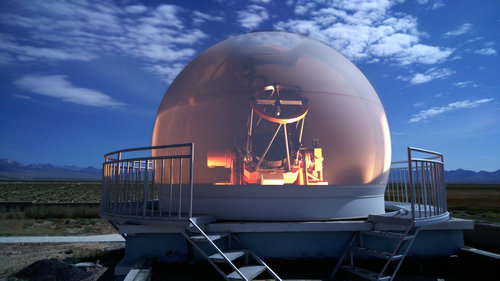 中國星象觀測網絡組一米望遠鏡開光照片