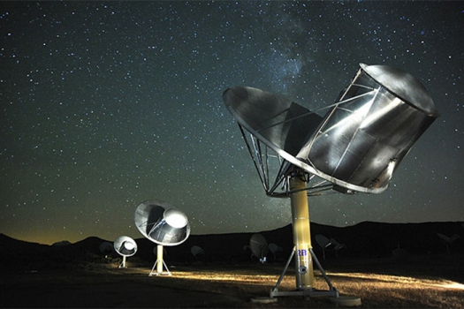 搜尋地外文明研究所的艾倫望遠鏡陣列