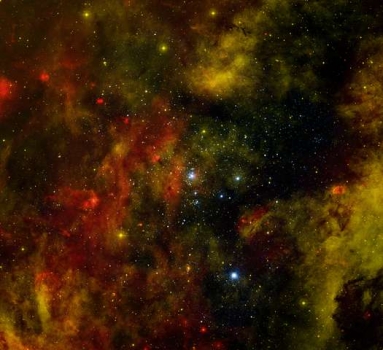 天鵝座OB2星團照片